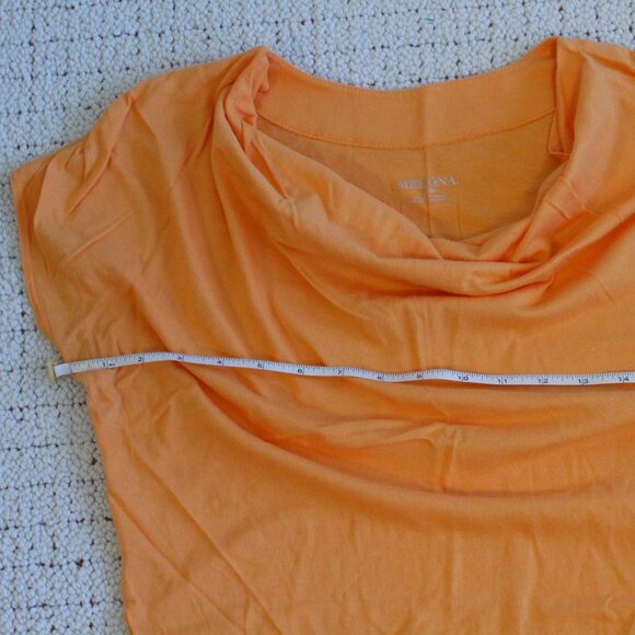 Two T-shirt Bundle - Picture 4 of 15